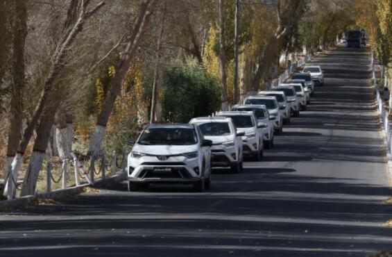 RAV4榮放
